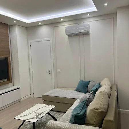 Gold Vollga House Durres