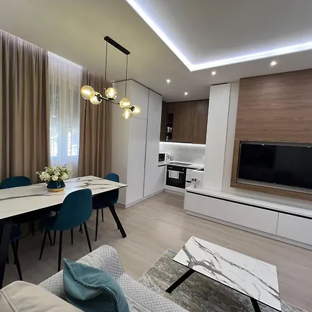 Gold Vollga House Apartament *