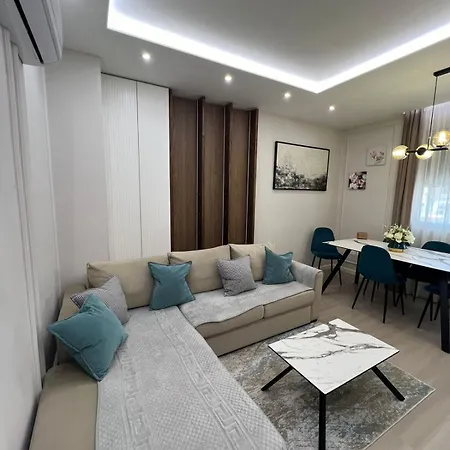 Gold Vollga House Durrës