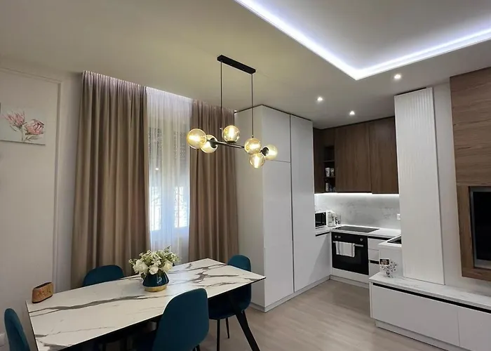 Gold Vollga House 公寓